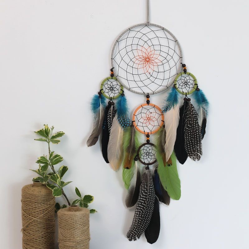 Home Textiles & Decorations - Atrapasueños de plumas con múltiples círculos,